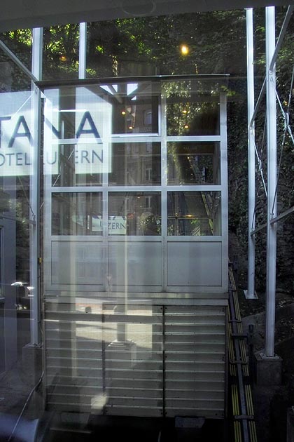 Hotel Montana Luzern - 2004-07-15